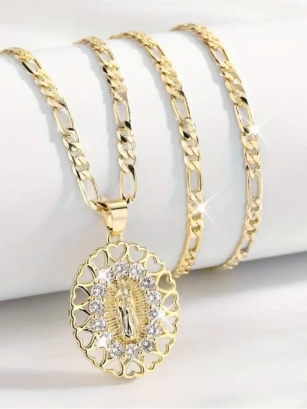 Elegant 14k Gold Plated copper Pendant Necklace Virgen de Guadalupe